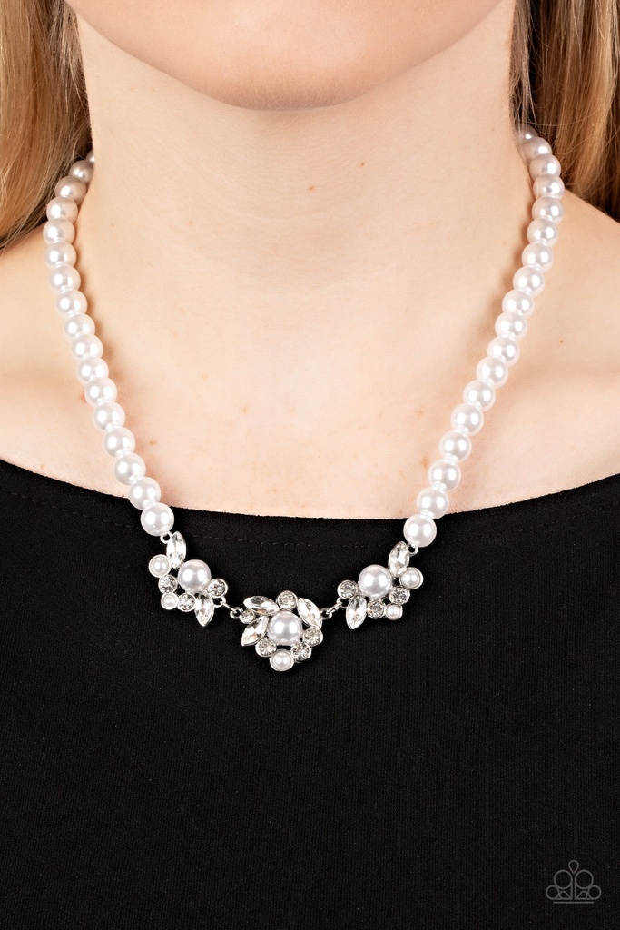 Pearl Necklace Flower Crystals - Royal Renditions