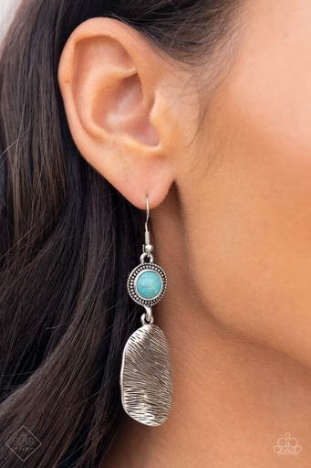 [078E] Blue Stone and Silver Earrings - HOMESTEAD on the Range