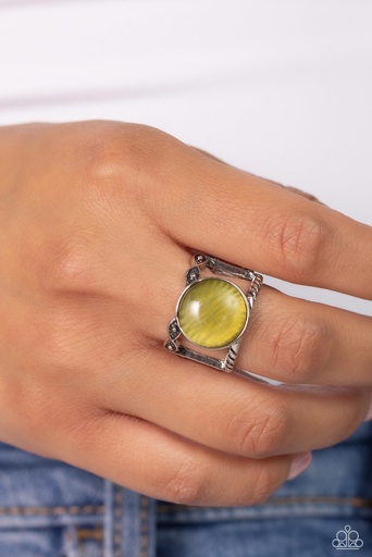 [162-R] Stretch Ring with Green Moonstone on Silver Adjustable Ring Band Stretchy Jewelry - Clairvoyantly Cat's Eye